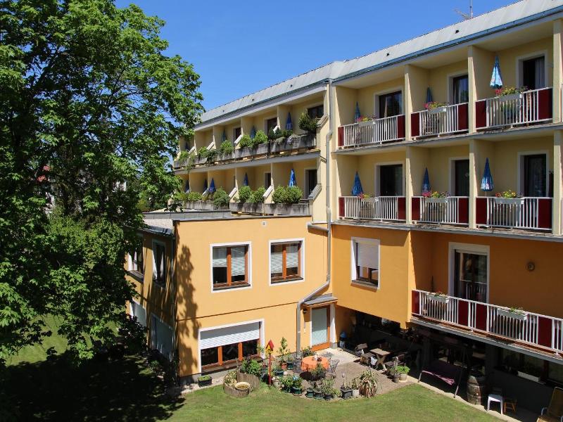 Simon Hotel Cafv image