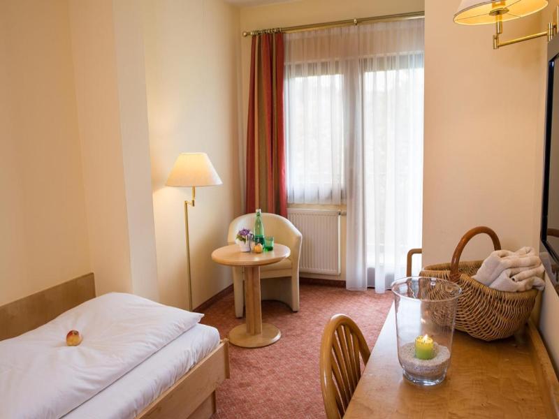 Simon Hotel Cafv image