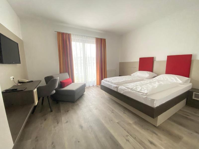 Simon Hotel Cafv image