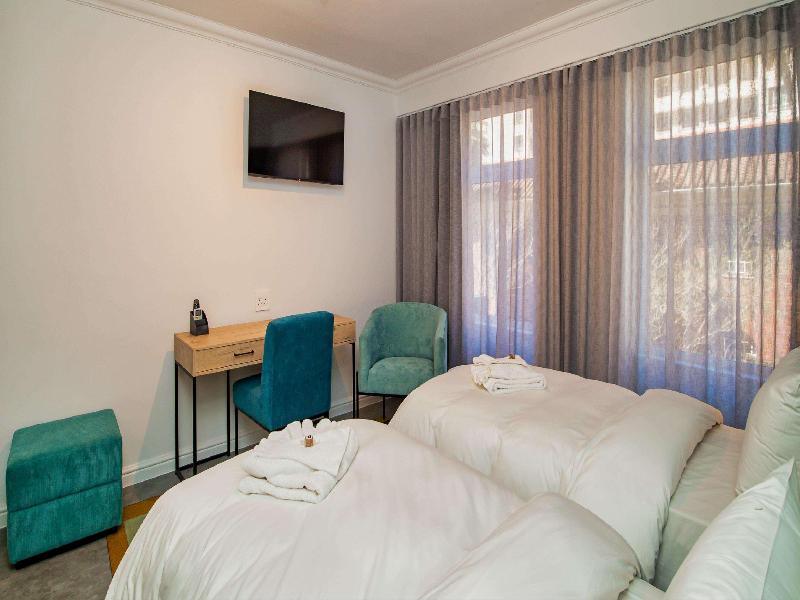 Parliament Hotel image