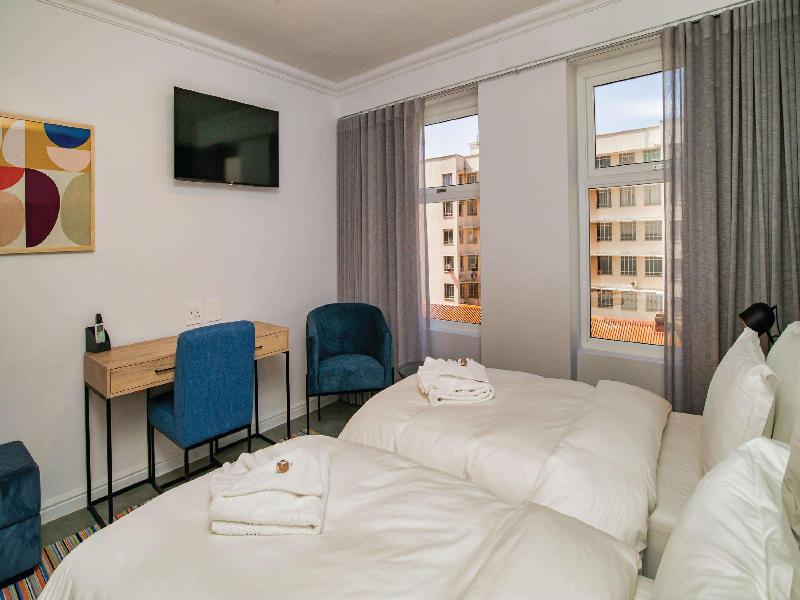 Parliament Hotel image