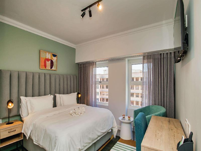 Parliament Hotel image