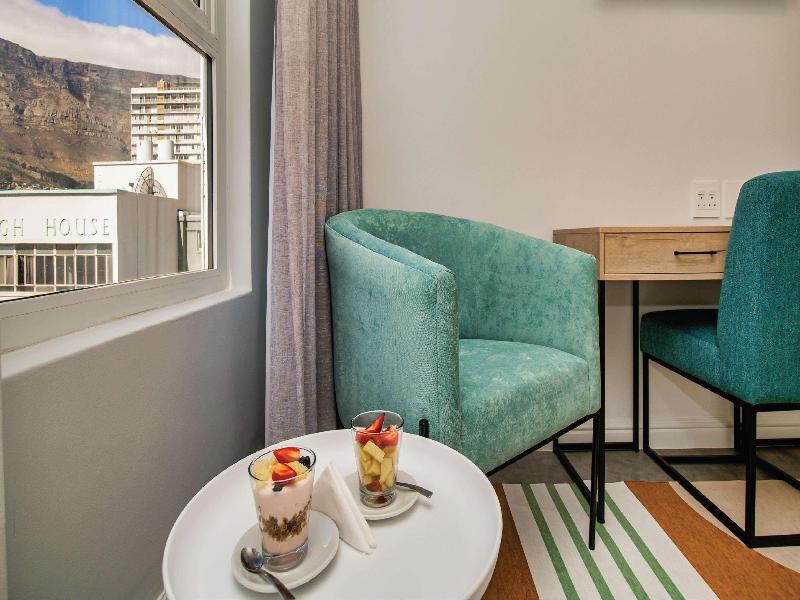 Parliament Hotel image