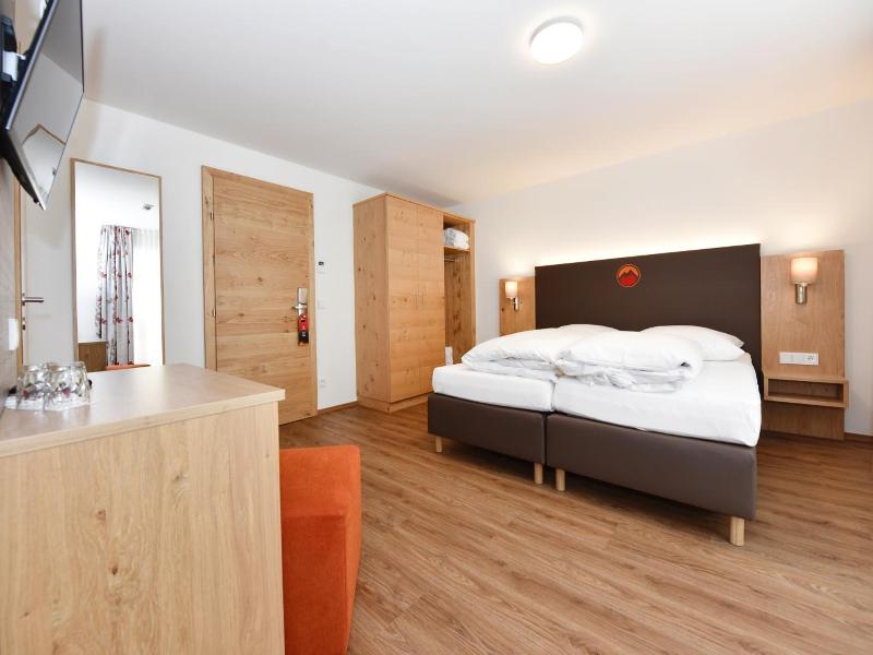 Hotel Alpenfeuer Montafon image