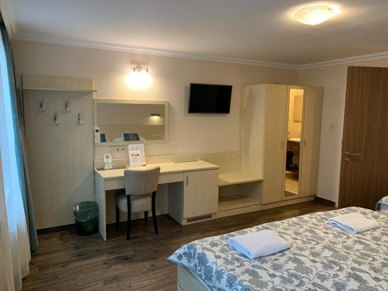 Nimrv D Hotel V S Vatterem image