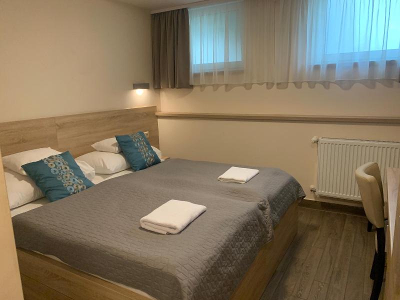 Nimrv D Hotel V S Vatterem image
