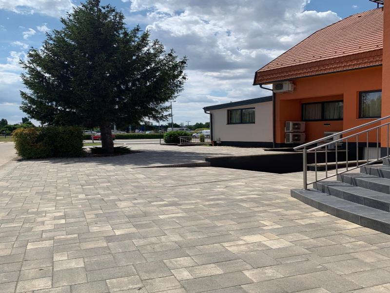 Nimrv D Hotel V S Vatterem image