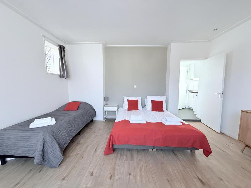 Hotel Cafe De Harmonie image