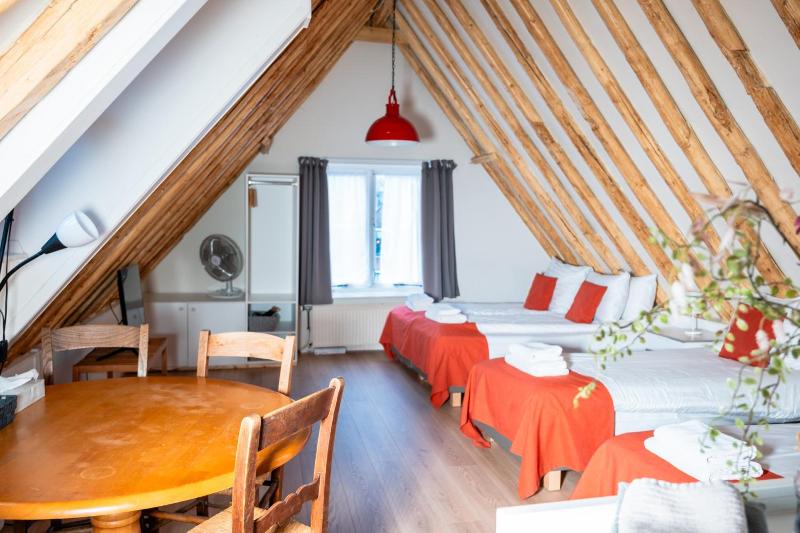 Hotel Cafe De Harmonie image