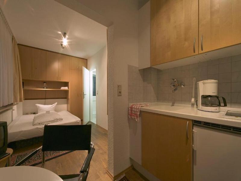 Appart International Boarding House image