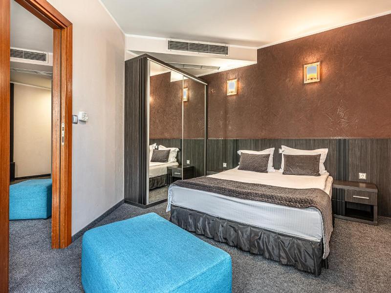 Hotel Noris image