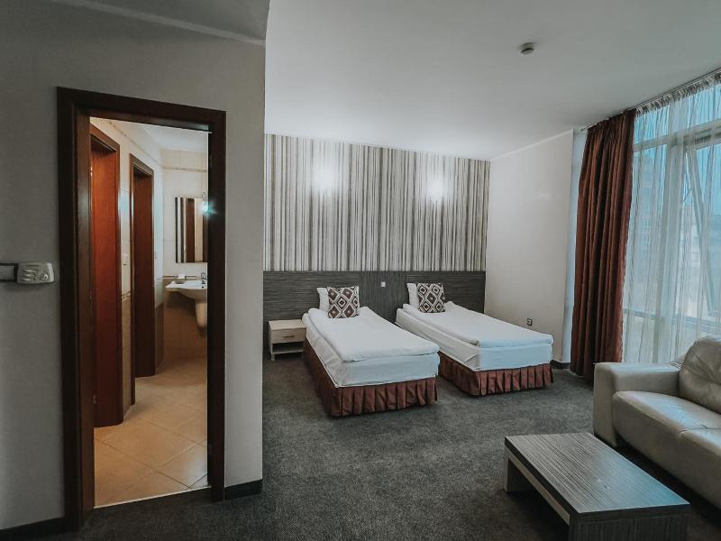 Hotel Noris image
