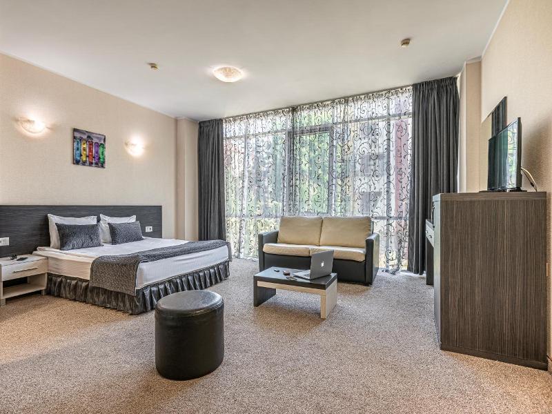 Hotel Noris image