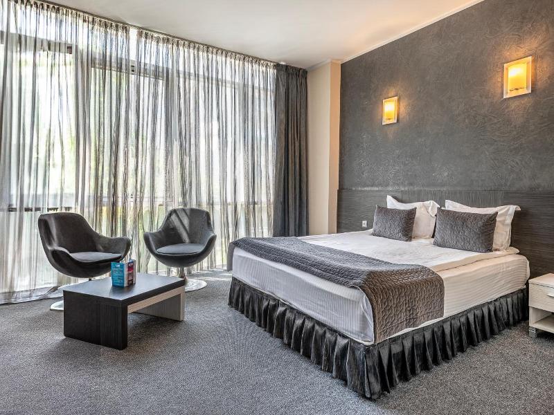 Hotel Noris image