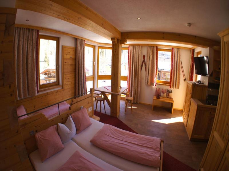 Hotel Schweizerhof image