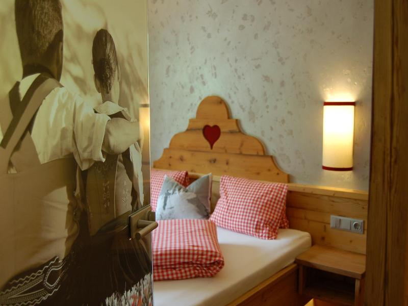Hotel Schweizerhof image