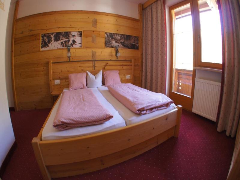 Hotel Schweizerhof image