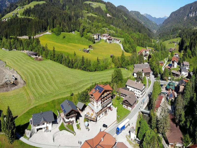 Hotel Schweizerhof image