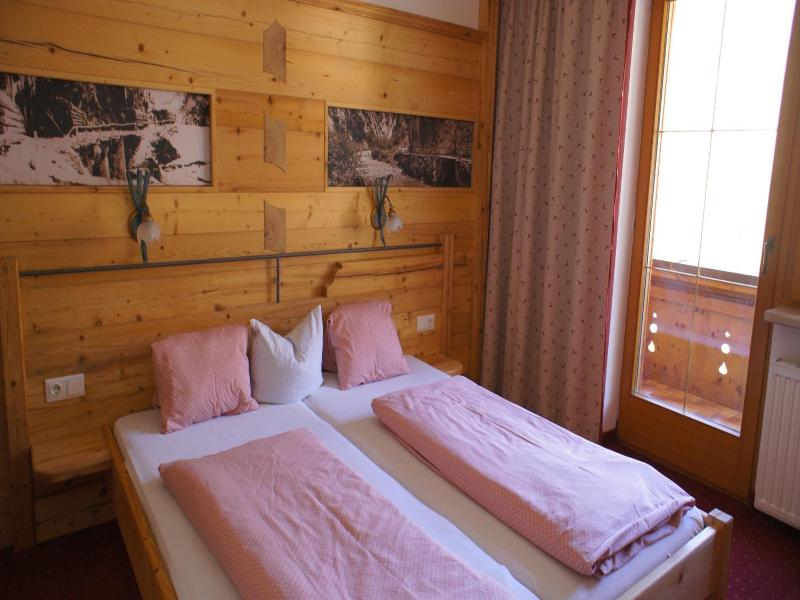 Hotel Schweizerhof image