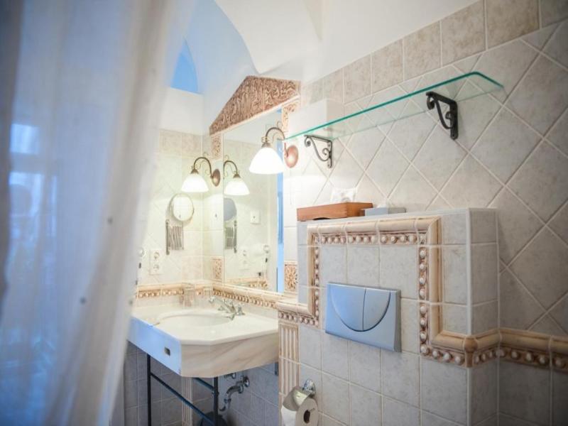 Art Boutique Hotel Bv Rgerhaus image