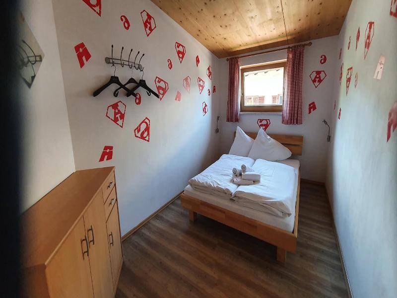 Alpking Hostel image