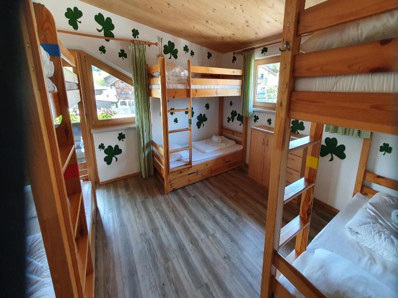 Alpking Hostel image
