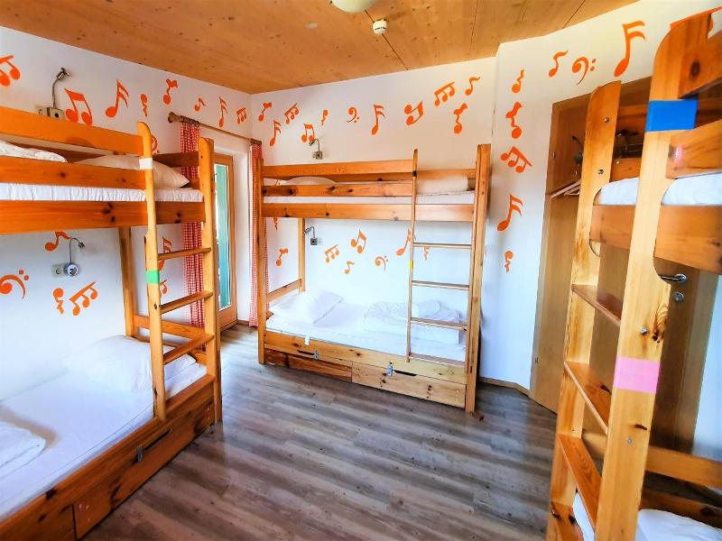 Alpking Hostel image