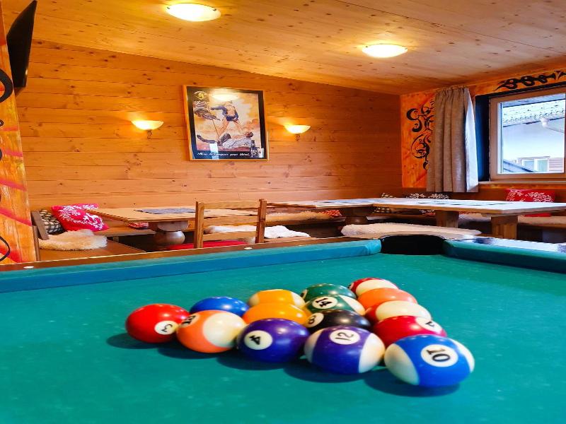 Alpking Hostel image