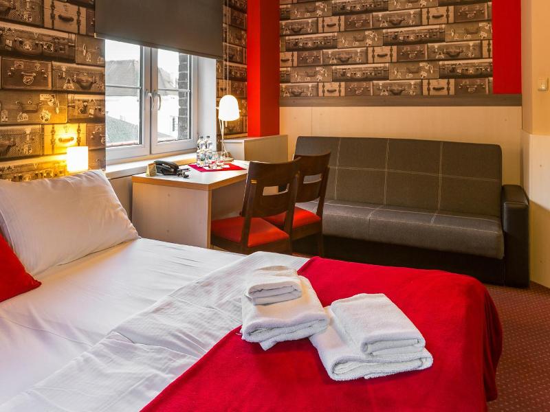 Hotel Przystanek Torun image