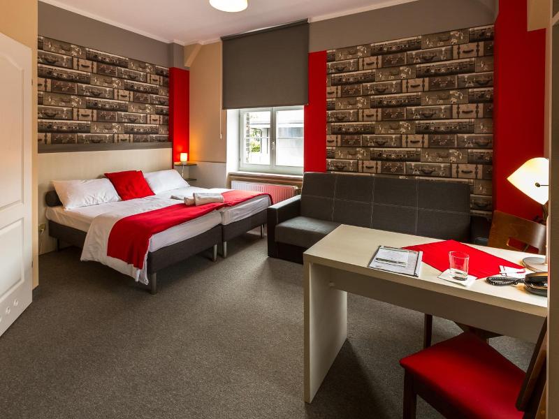 Hotel Przystanek Torun image