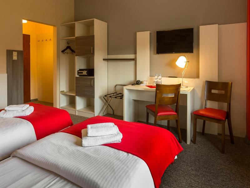 Hotel Przystanek Torun image