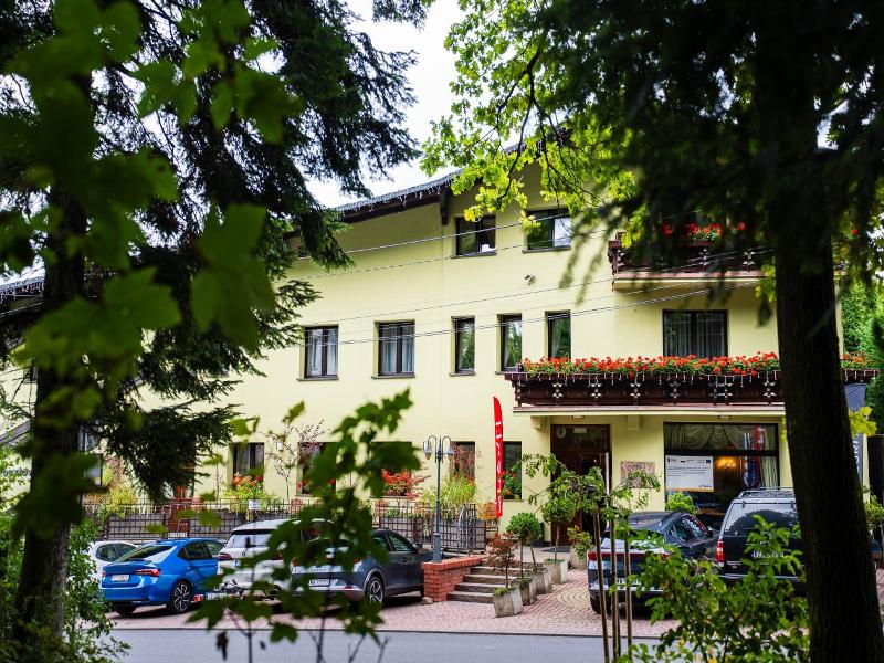 Hotel Na B Coniach image