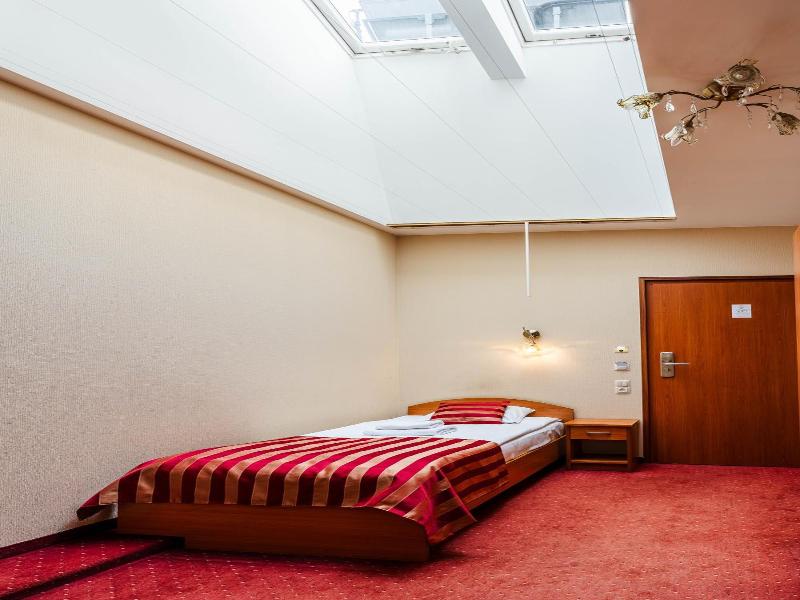 Hotel Na B Coniach image