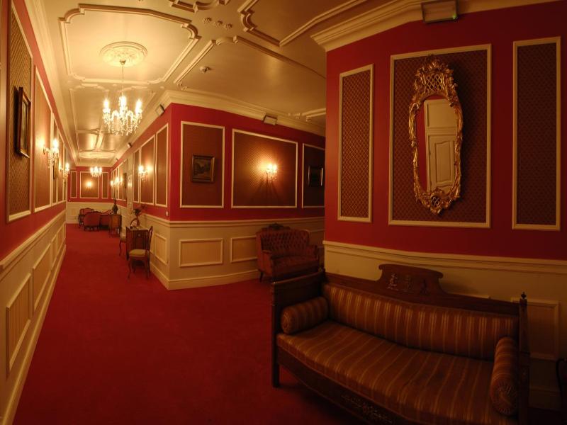 Hotel Na B Coniach image