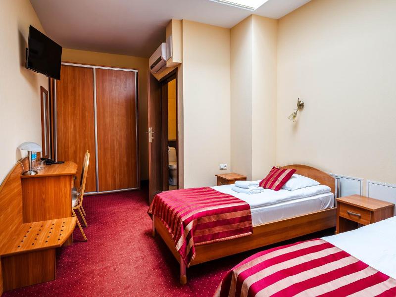 Hotel Na B Coniach image