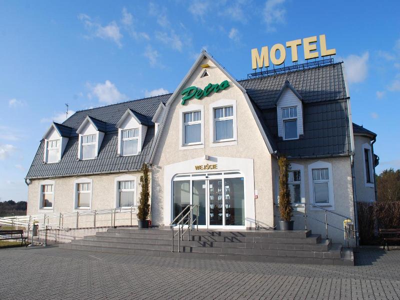 Motel Petro image