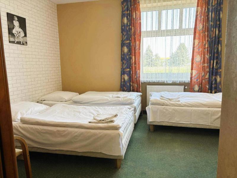 Motel Petro image