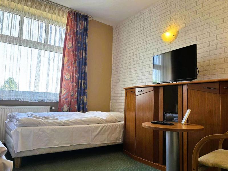 Motel Petro image