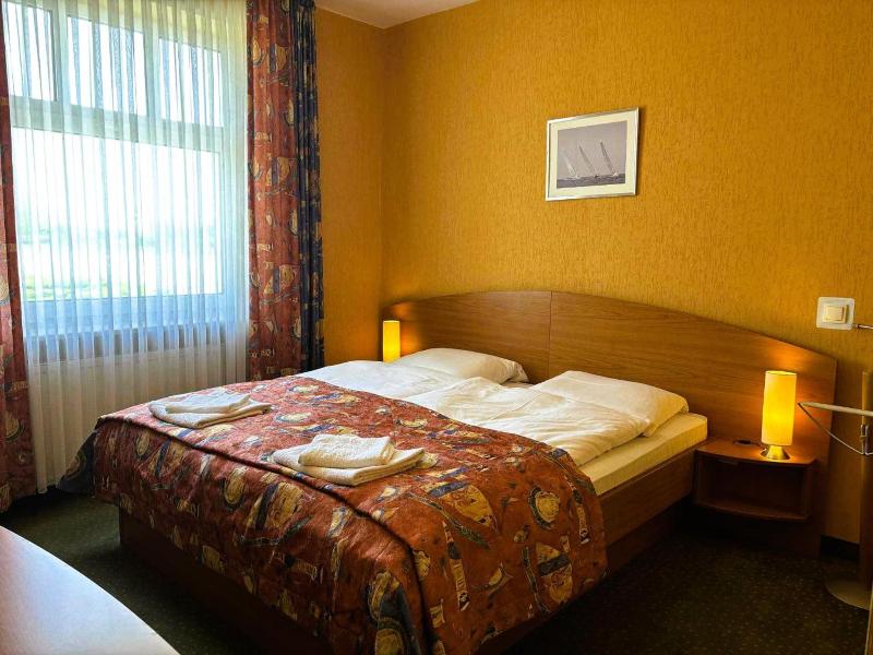 Motel Petro image