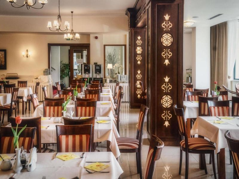 Hotel Tatra image