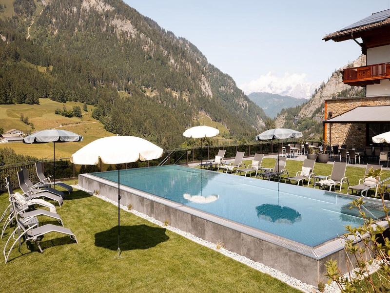 Hotel Dorfer image