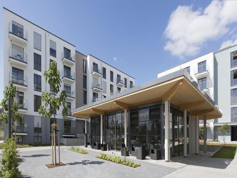 Aparthotel Parkallee image