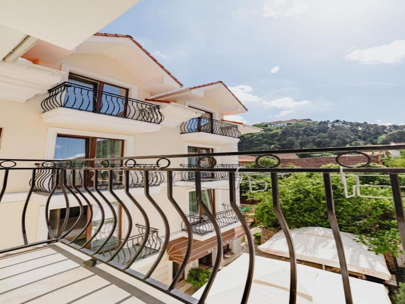 Radsor Hotel image