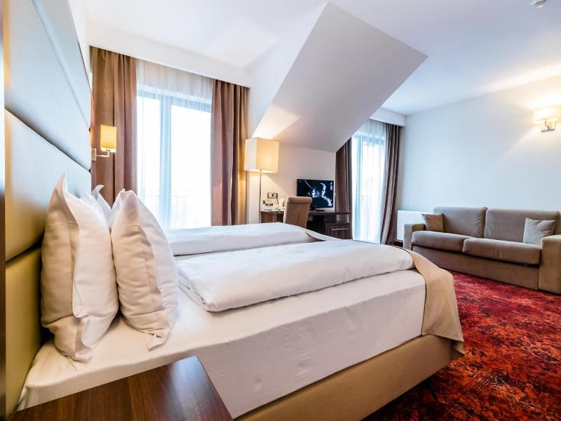 Radsor Hotel image