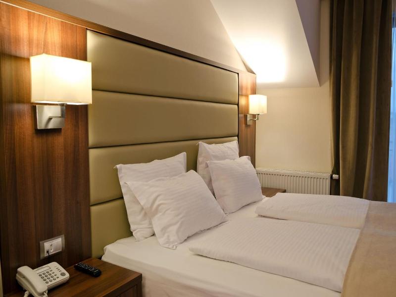 Radsor Hotel image