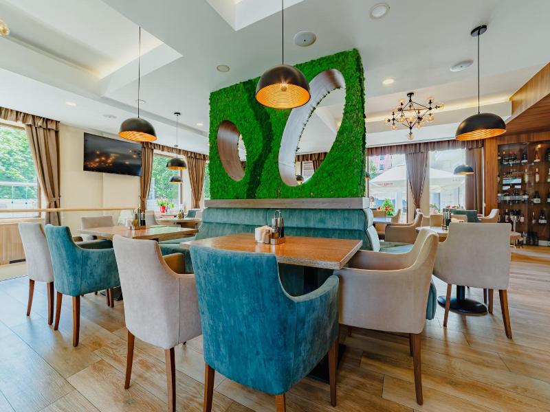 Radsor Hotel image
