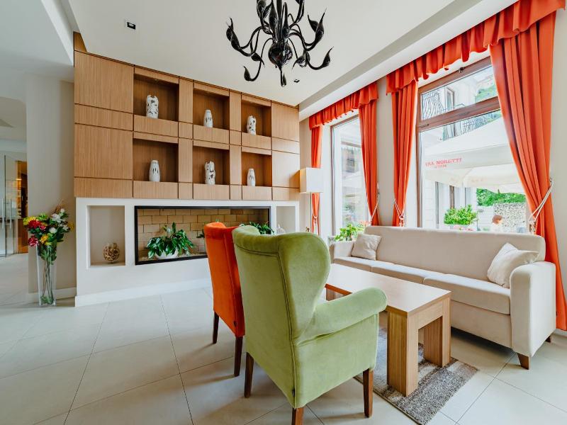 Radsor Hotel image