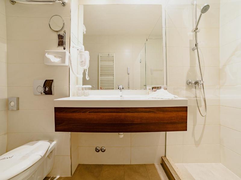 Radsor Hotel image