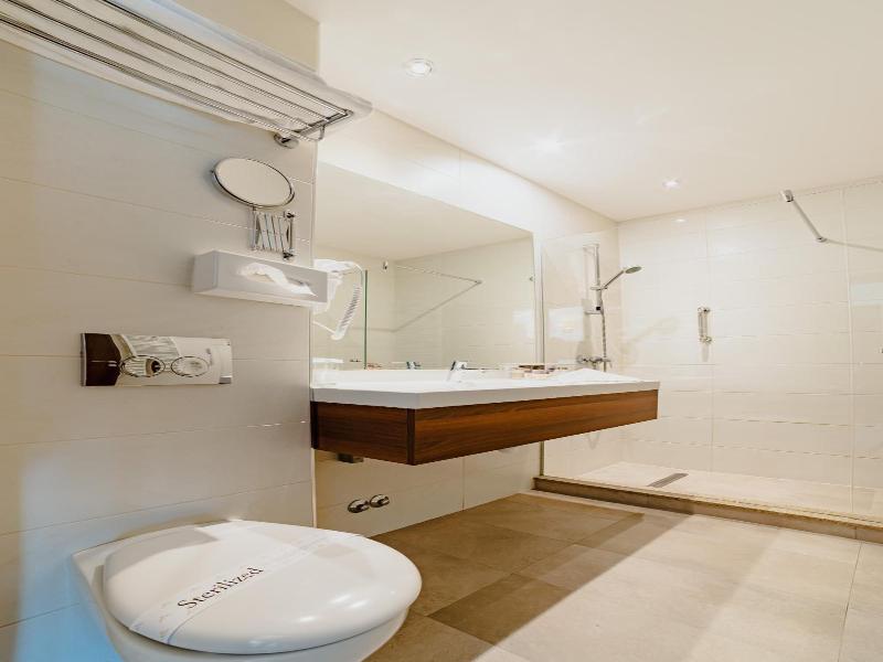 Radsor Hotel image