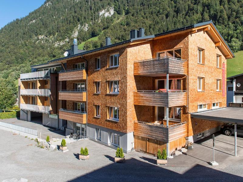 Alpine Lodge Klosterle Am Arlberg image